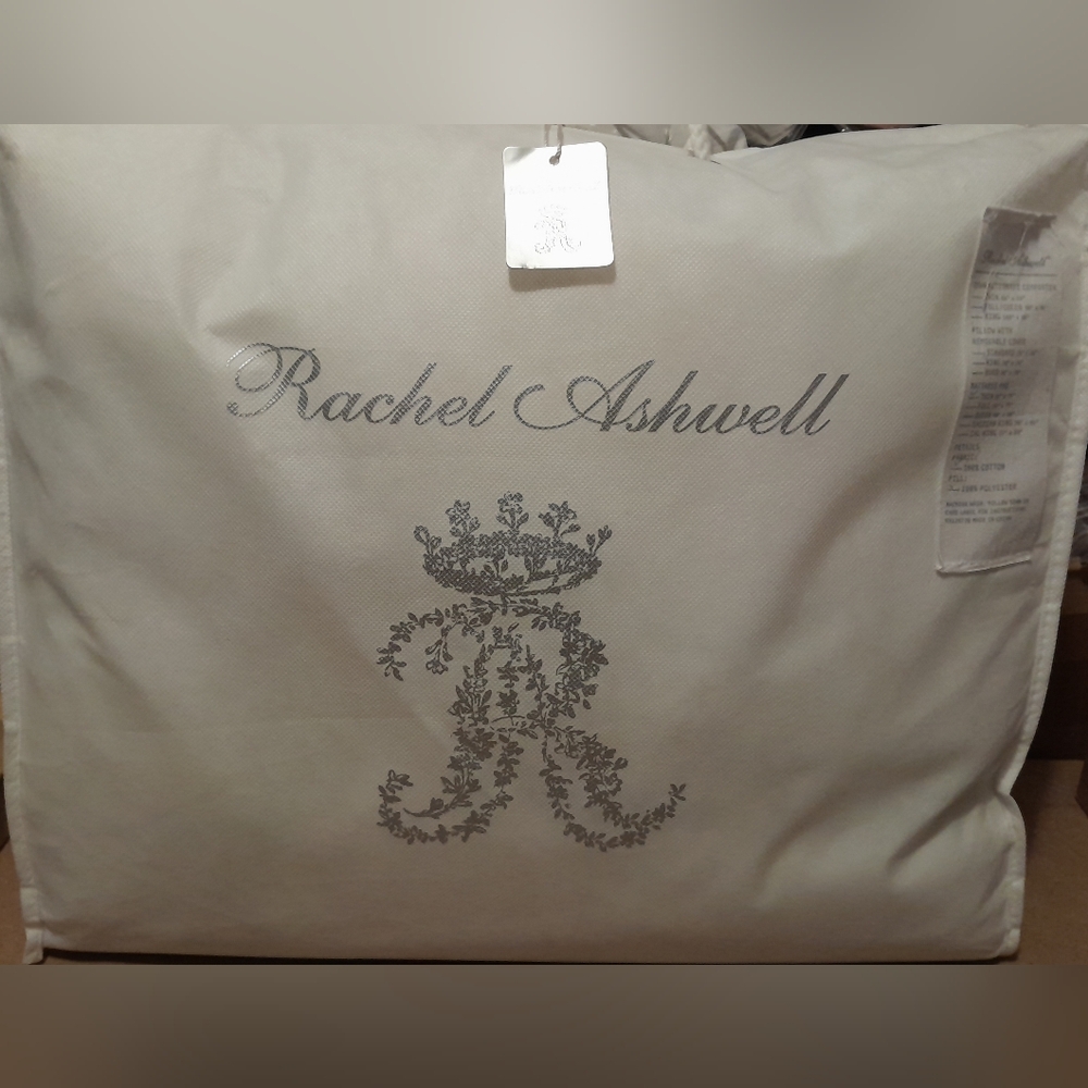 Brand New Rachel Ashwell Simply Shabby Chic GOOSE DOWN COMFORTER TWIN
